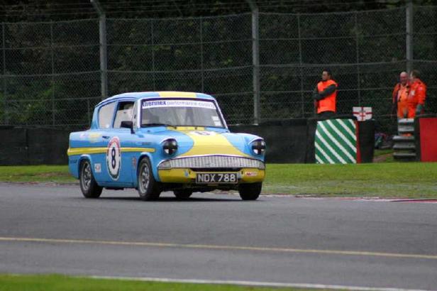 Ford Anglia - CTCRC Oulton Park 2007