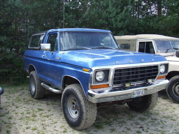 Nathan's Ford Bronco - Haven TV Series