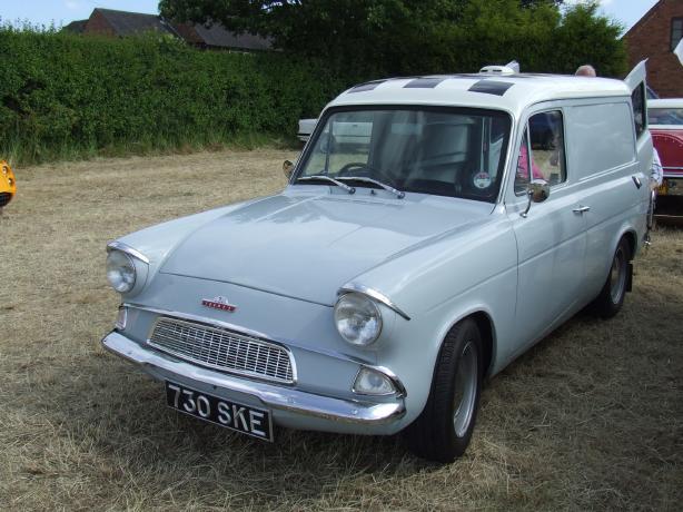 Ford Anglia Van