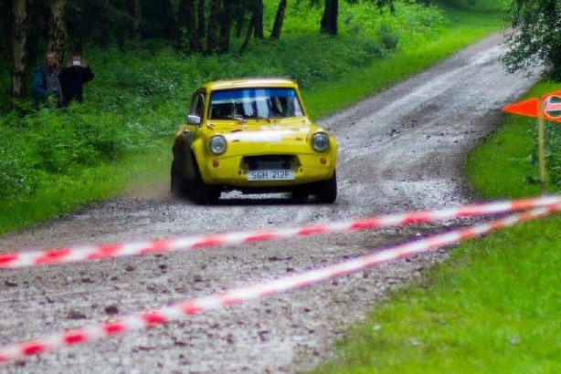 Ford Anglia - Skoda Rally