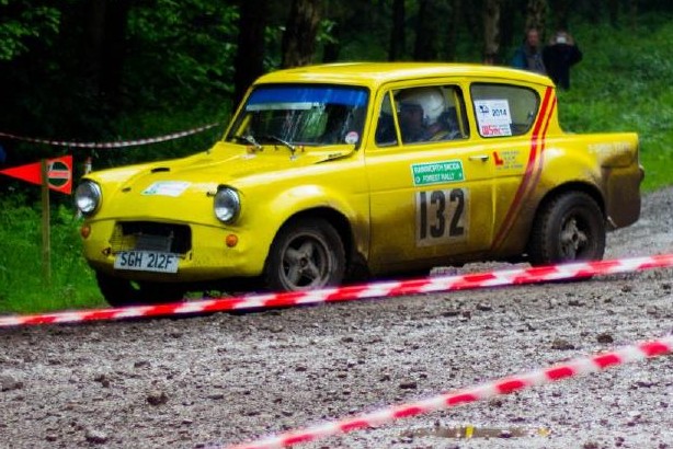Ford Anglia - Skoda Rally