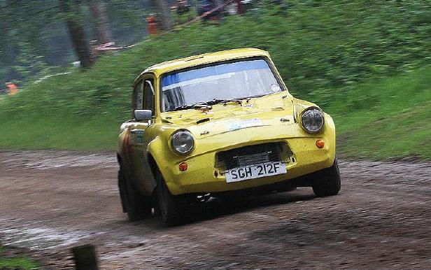 Ford Anglia - Skoda Rally