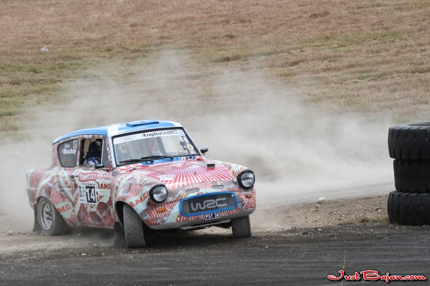 Ford Anglia - King of the Hill Rally