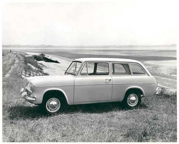 Ford Publicity Photo 6