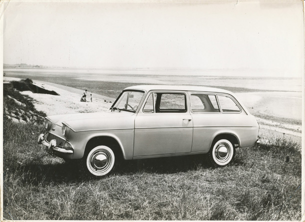 Ford Publicity Photo 8