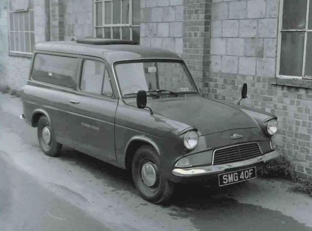 Ford Anglia - PO Telephones Van
