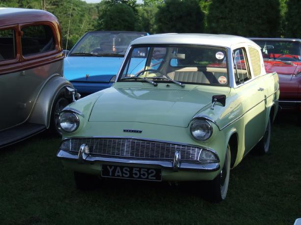 Ford Anglia