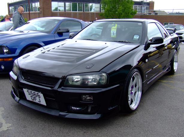 Nissan Skyline