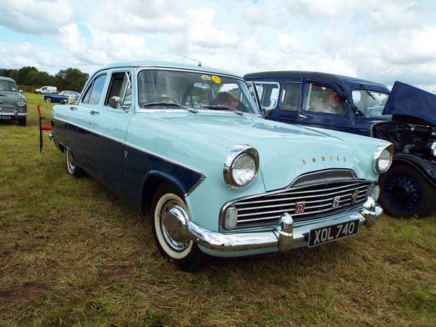 Ford Zodiac