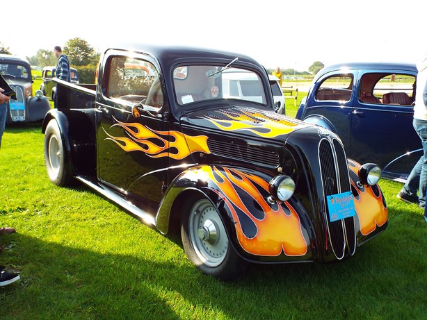 Ford Pop