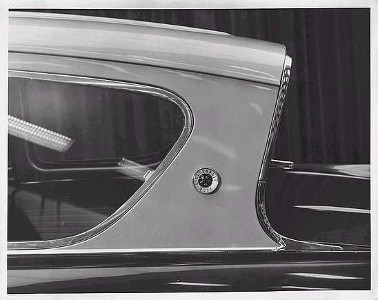 Ford Anglia 4