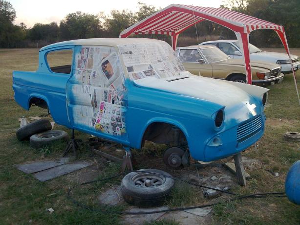 Ford Anglia 5