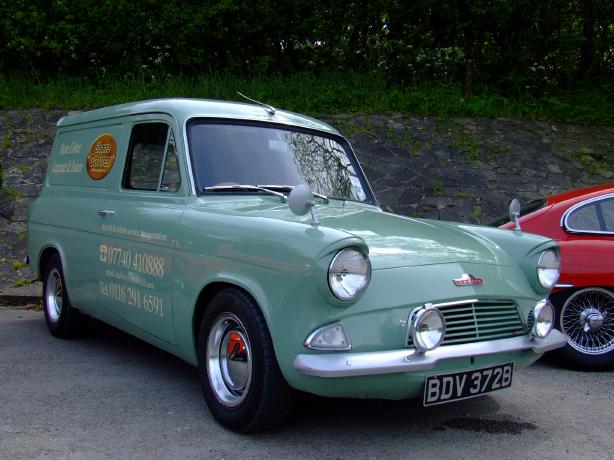 Nigel's Anglia Van 9