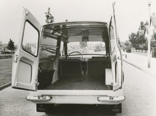 Ford Publicity Photo 6