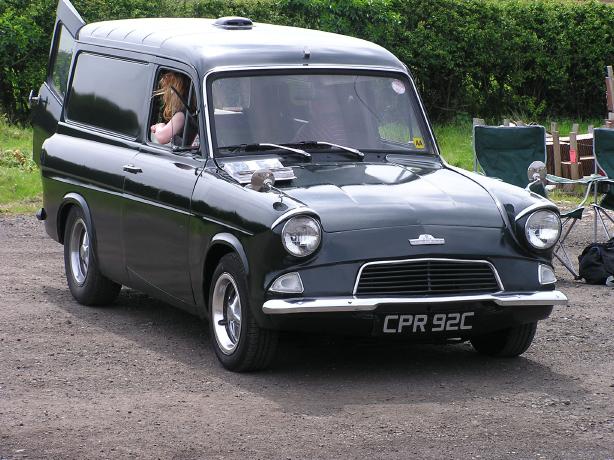 AGM Anglia Van 7