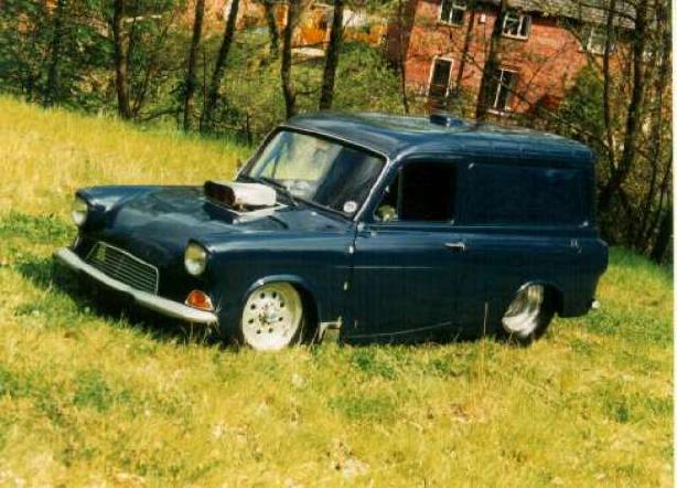 Pete Jennings  Customised Van 9